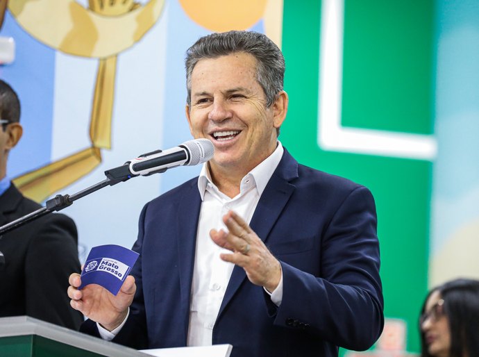 'Todas as obras que articulamos foram incluídas no PAC', afirma governador de MT