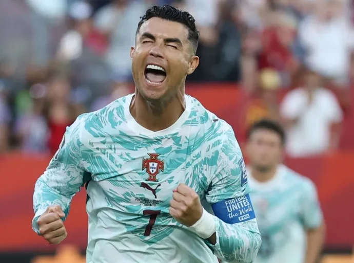 Cristiano Ronaldo derruba tabu, e Portugal elimina Croácia nos acréscimos