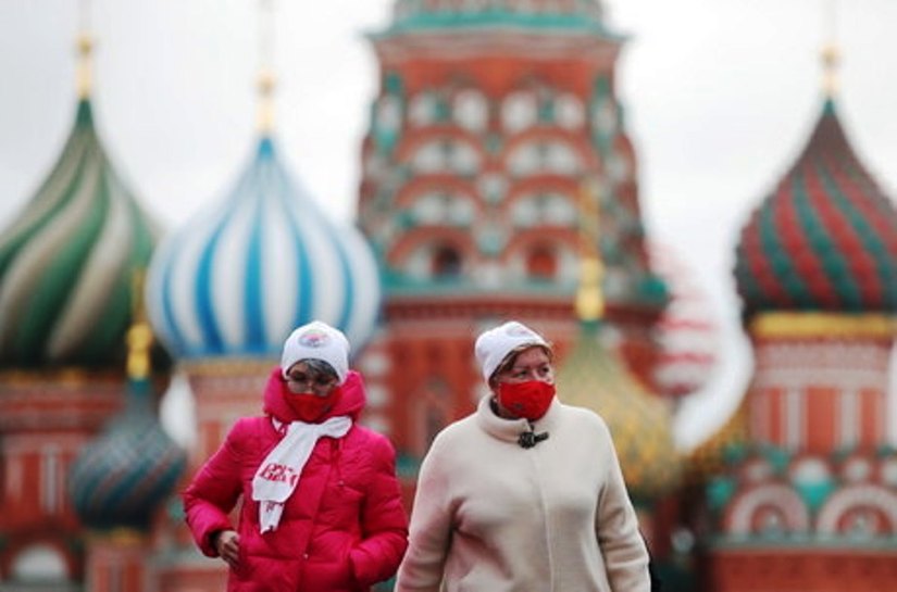Rússia registra novo recorde de infecções diárias por Covid-19