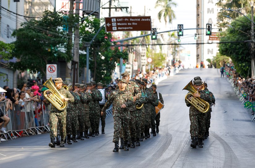 Veja Fotos do Desfile: Mais de 8 mil celebram a Independência com desfile cívico-militar em Cuiabá