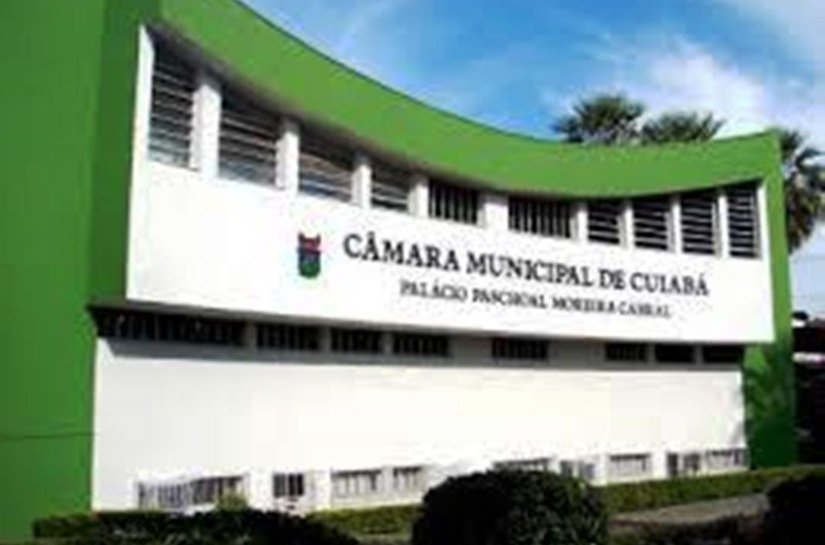 Mesa da Câmara de Cuiabá vai exonerar 431 servidores até o dia 31 de Dezembro