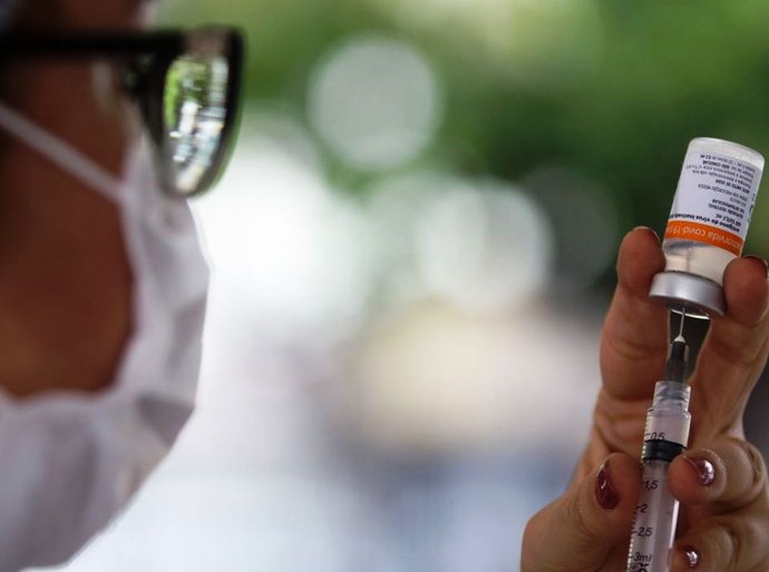 Covid-19: fim de semana tem entrega de 10,9 milhões de doses de vacina