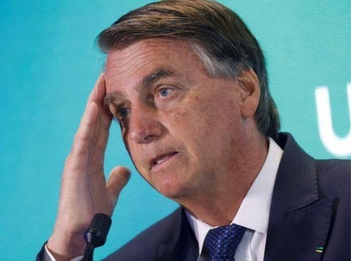 O que pesa contra Bolsonaro nas operações da PF