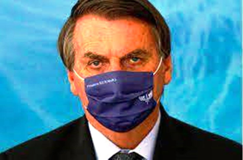 Bolsonaro diz que poderá passar neste ano pela quinta cirurgia em razão do atentado de 2018