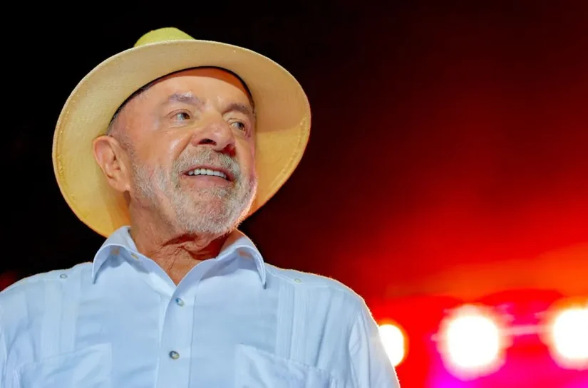 Centrão acena a Lula e tentará manter cargos em novo governo