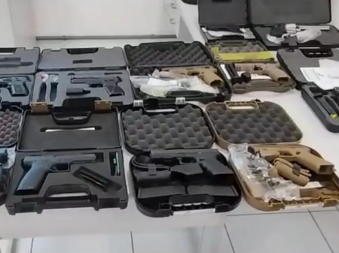 Defesa e Justiça fazem reunião na segunda-feira sobre armas; ideia é que PF assuma fiscalização de CACs no lugar do Exército