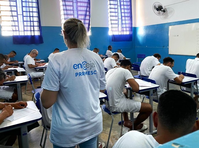 Governo de MT e parceiros lançam campanha para promover ensino nas unidades prisionais de MT