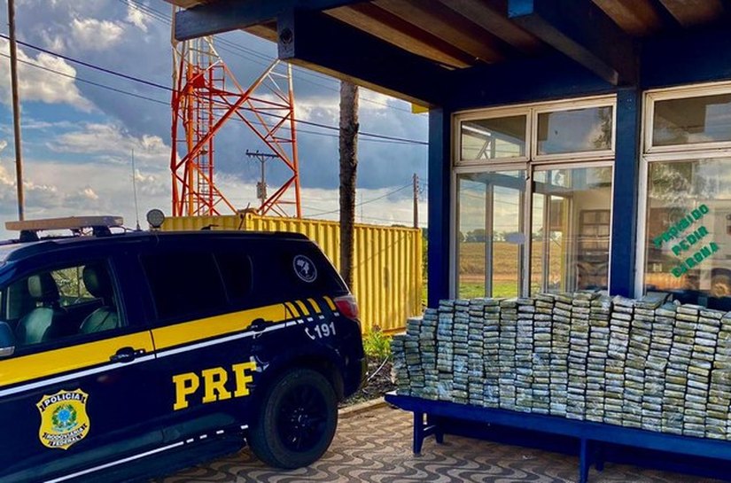 PRF prende motorista que transportava 460 kg de cocaína 'pura' em caminhão em cudade de MT