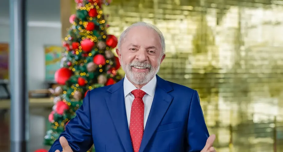 Lula faz balanço de ações e desafios: 'povo brasileiro é vencedor'