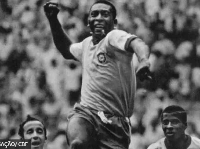 'Pelé é o melhor jogador da história. Não houve, não há e não haverá igual', diz ex-técnico da seleção argentina
