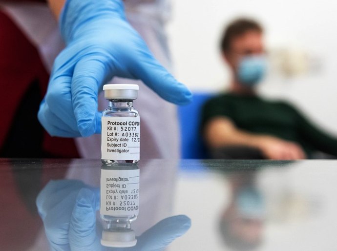 Reunião da Anvisa para definir autorização emergencial das vacinas do Butantan e da Fiocruz está prevista para domingo