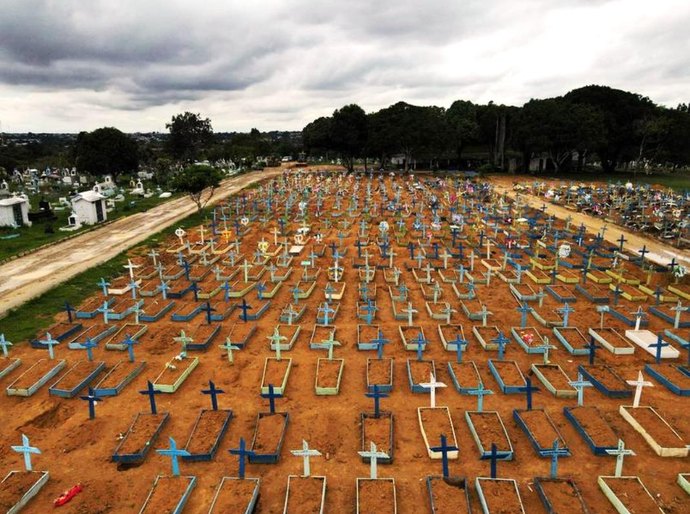 País chega a 440 mil mortos pela pandemia após registro de 2.641 óbitos em 24 h