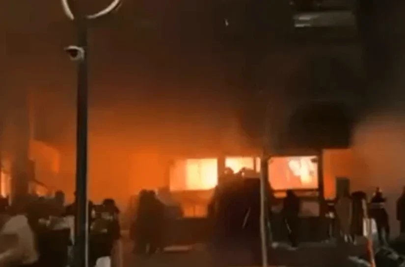 O que se sabe sobre incêndio em bar na Suíça que teria matado 'dezenas' e ferido mais de 100