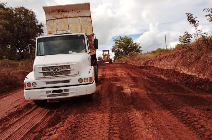 Governo de MT finaliza manutenção emergencial e veículos pesados voltam a trafegar pela MT-322
