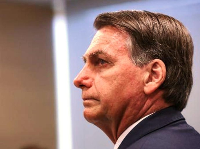 Bolsonaro pede soluções a ministros sobre enfrentamento ao STF e inflação