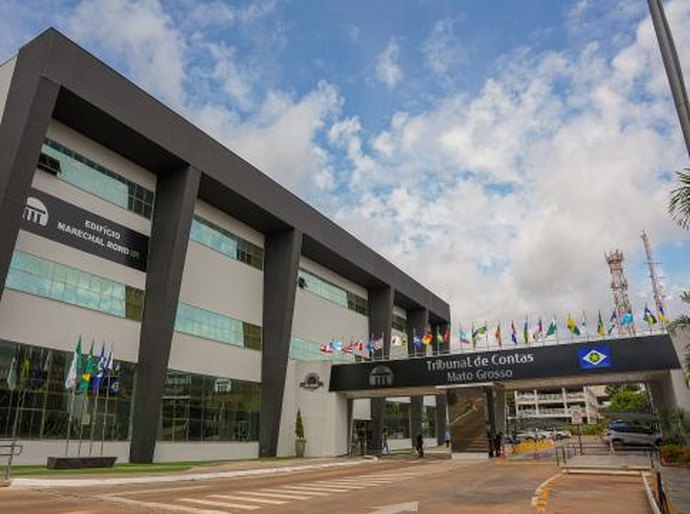 TCE-MT dá prazo para Estado e municípios estruturarem política de arborização urbana