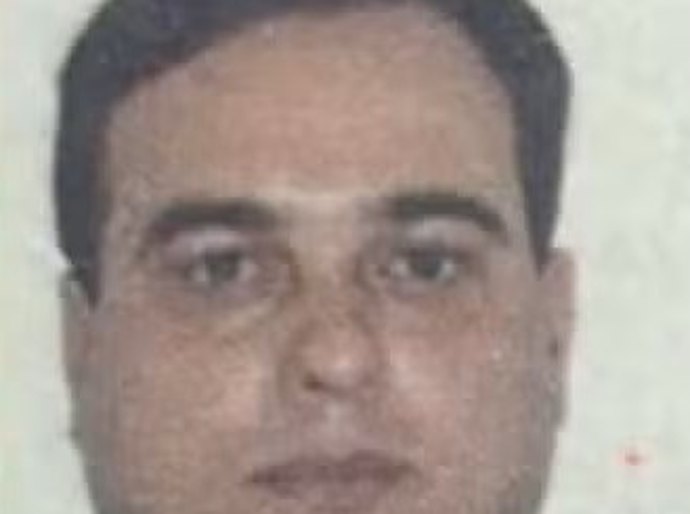 Advogado é detido e levado à polícia após ser flagrado com “pó branco” e comprimidos na PCE