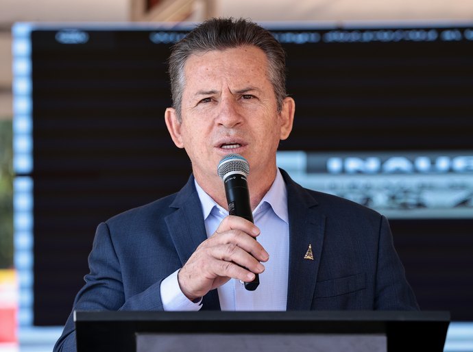 'Ele(Emanuel Pinheiro) é uma pessoa sem moral e age descaradamente', diz Mauro Mendes