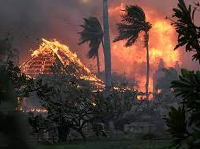 Número de mortos em incêndios florestais no Havaí vai a 55