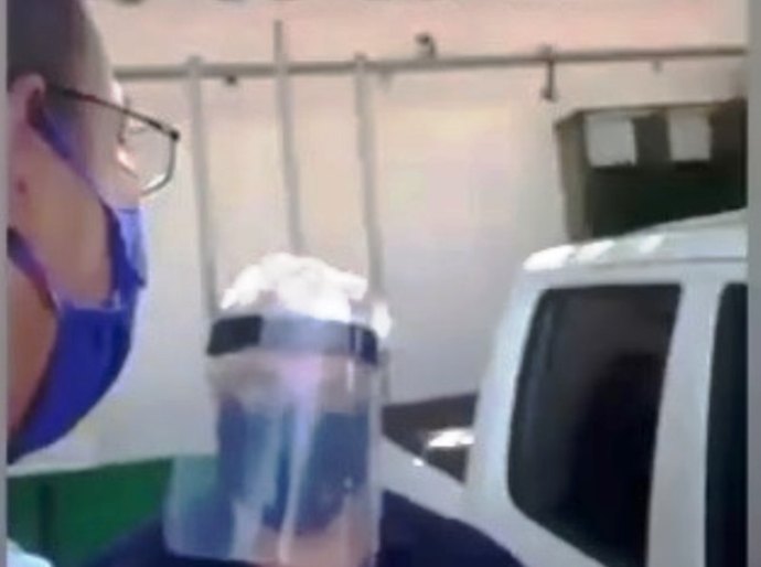 Veja Fotos e Vídeo: Secretário de Obras de Cuiabá, Vanderlúcio Silva, agride com chutes, socos e empurrões líder comunitário