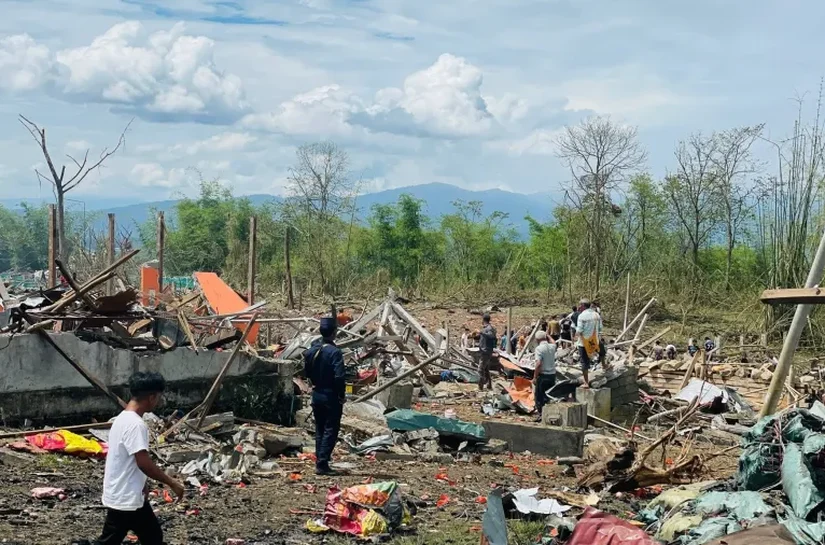 Explosão em armazém deixa 45 mortos em Mianmar, afirmam socorristas
