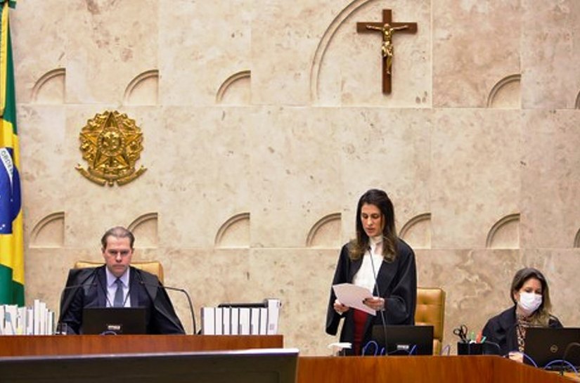 STF proíbe redução de salário de servidor por estados e municípios para adequar despesas