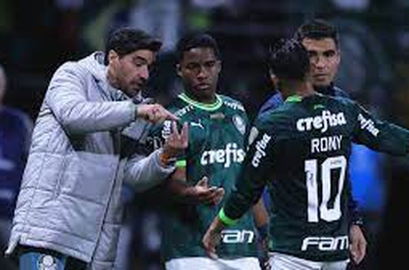 Palmeiras avança na Libertadores batendo recordes e mais recordes