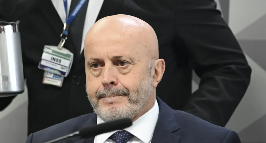 PF indicia ex-presidente do INSS, “Careca” e outros em inquérito