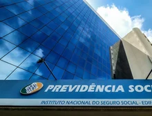 Governo Lula pede que STF suspenda ações de restituição por fraude ao INSS