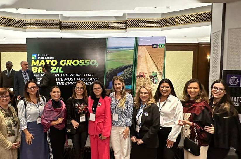 Na Índia, primeira-dama de MT destaca significativa participação das mulheres à frente de instituições e entidades