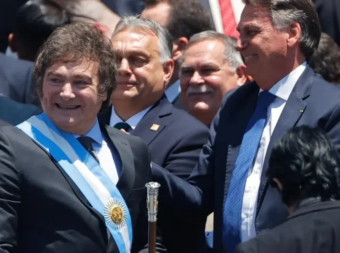 Bolsonaro preparou pedido de asilo político na Argentina, diz PF