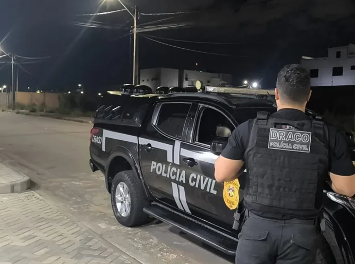 Tren de Aragua fornece armas para o Comando Vermelho, aponta investigação