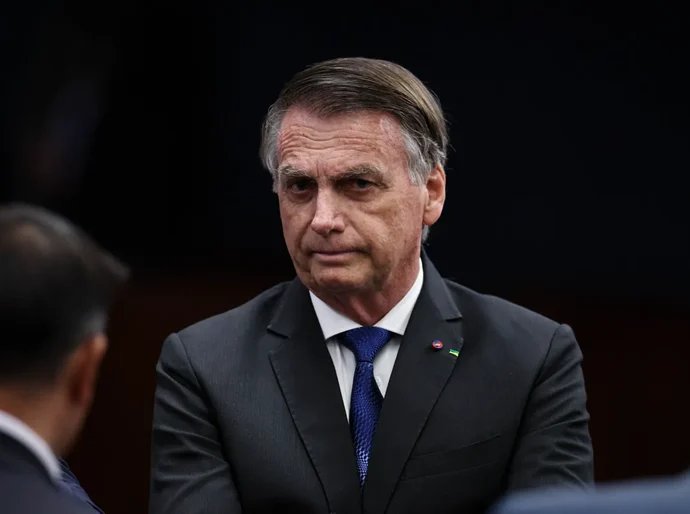STF vê “provas fartas” para condenar Bolsonaro