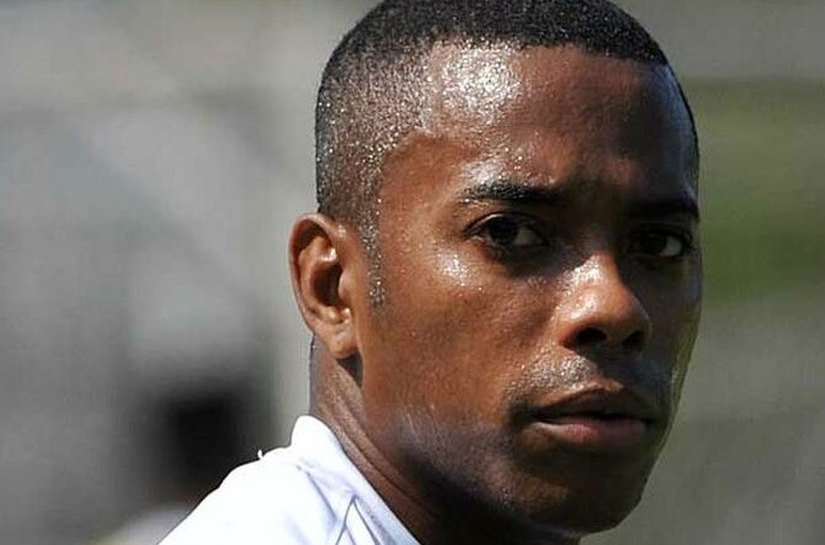 STJ decide pelo cumprimento imediato da pena de Robinho no Brasil