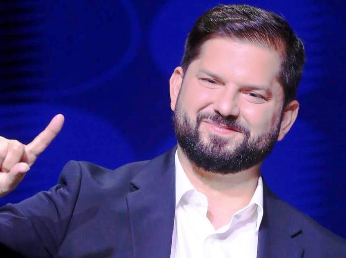 Gabriel Boric assume como novo presidente do Chile
