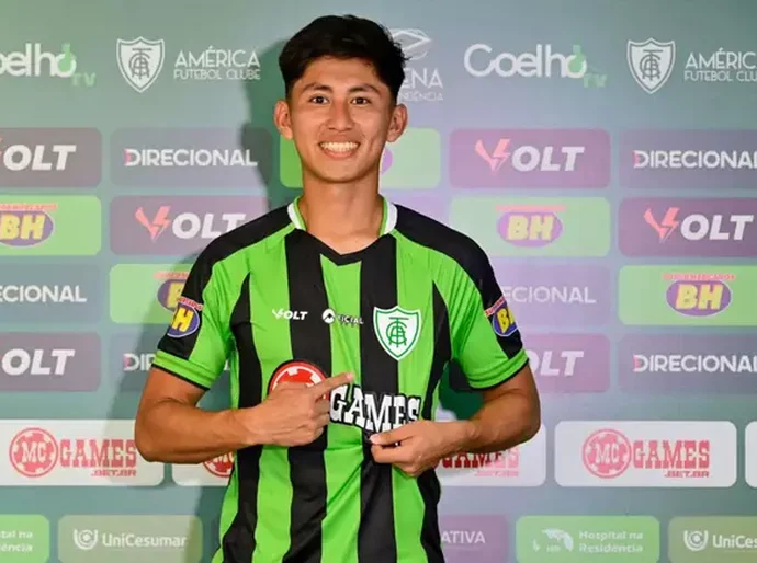 Miguelito, jogador do América-MG, é preso por ofensa racista contra adversário durante jogo no Paraná