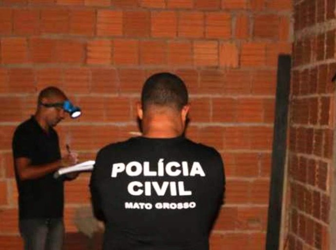 Filho de 29 mata a mãe de 54 a facadas e é preso em flagrante pela Polícia