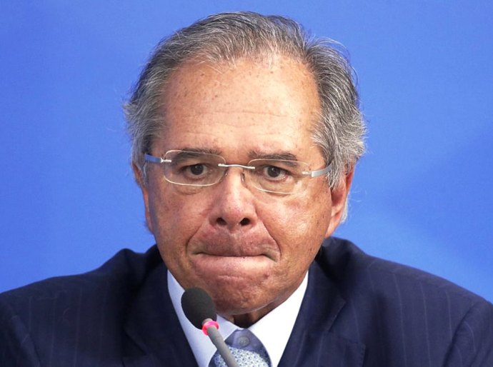 'Ele é o presidente e é quem decide', diz Guedes sobre crítica de Bolsonaro ao Renda Brasil