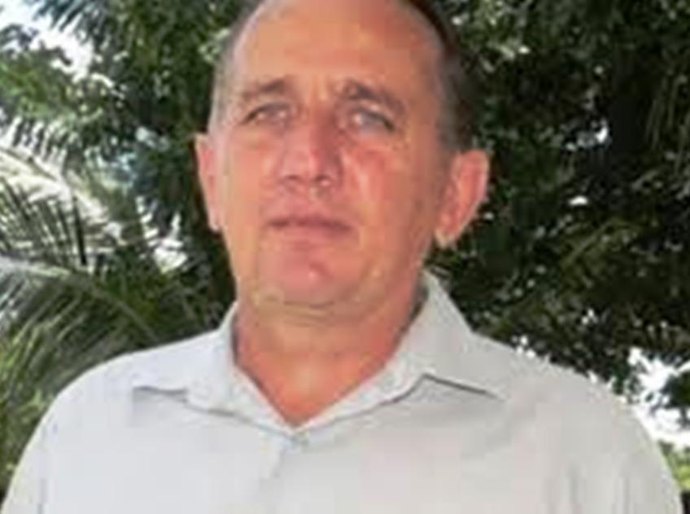 Justiça bloqueia bens de prefeito de MT por contratação ilegal