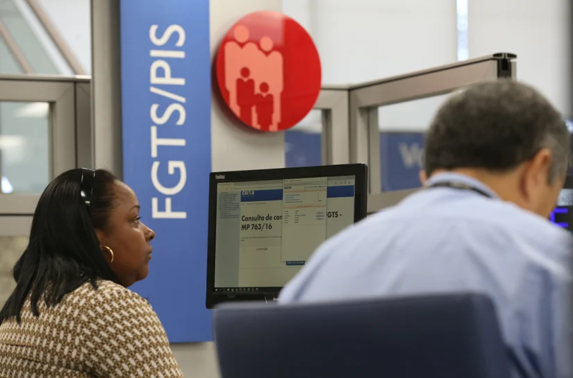 Desenrola 2.0: Durigan confirma uso do FGTS em programa para endividados