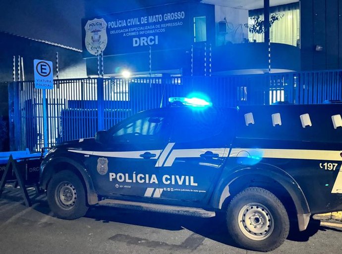 Polícia Civil cumpre mandados em operação de combate à pornografia infantil