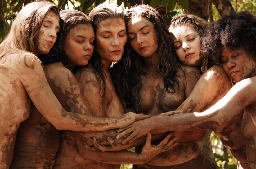 Espetáculo une dança, teatro e música para celebrar ancestralidade e protagonismo feminino