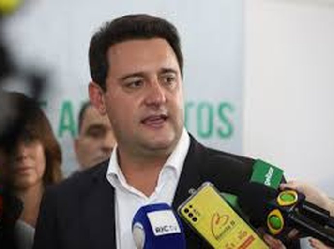Ratinho Jr. decide concluir mandato no Paraná e sai da corrida presidencial