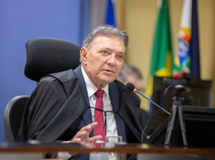Página 12 não desonrou conselheiro Antônio Joaquim apenas noticiou informações e está aberto para publicar suas versões