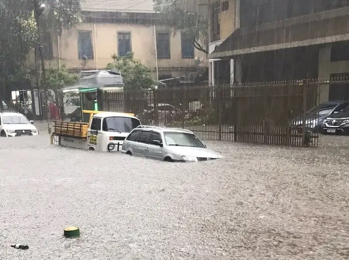 Meteorologia emite alerta laranja para tempestades em 11 estados