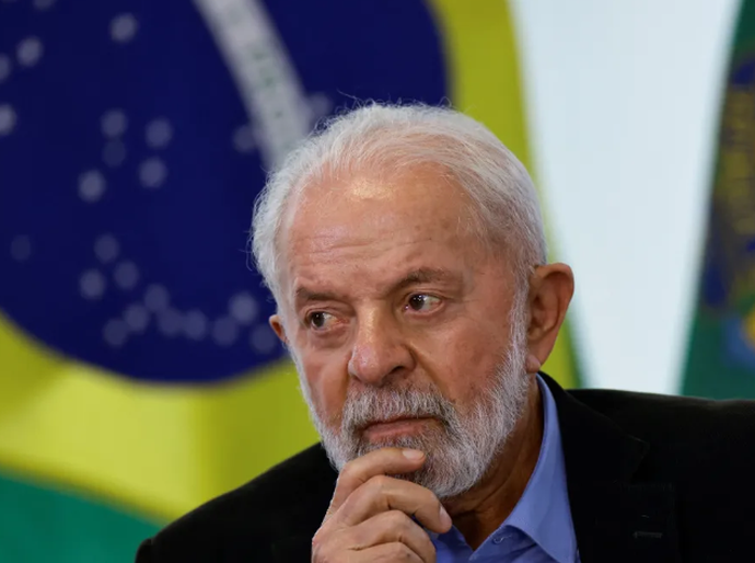 Com popularidade em queda, Lula chama marqueteiro de 2022 para discutir comunicação