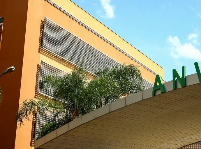 Anvisa proíbe produtos com fenol em procedimento de saúde ou estético