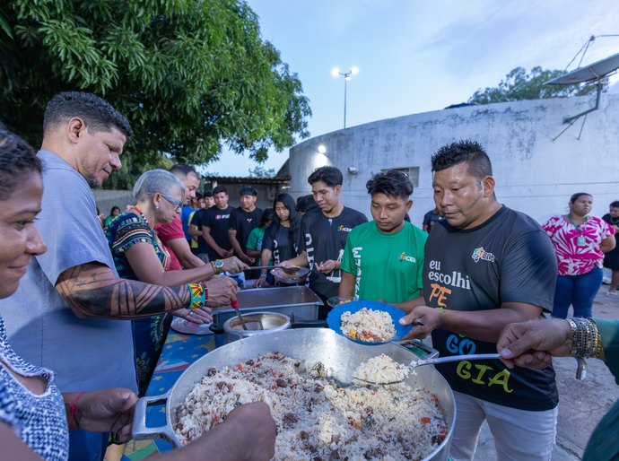 Prefeitura de Cuiabá apoia acadêmicos indígenas em ação emergencial