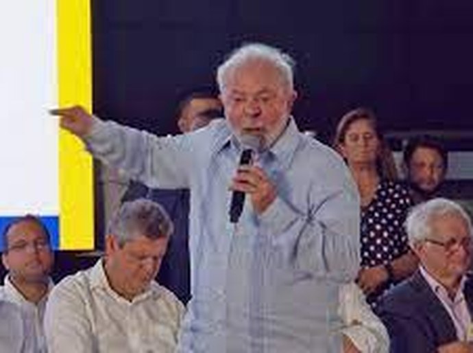 Lula diz que morte de menino na Cidade de Deus foi uma ‘irresponsabilidade’