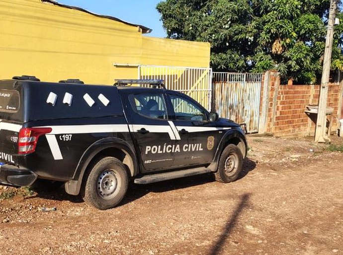 Polícia Civil cumpre mandados contra integrante de grupo especializado em roubo a motoristas de aplicativos